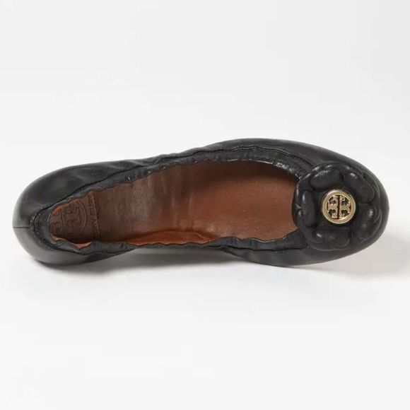 Tory Burch Shelby' flower Flat - Picture 2 of 11